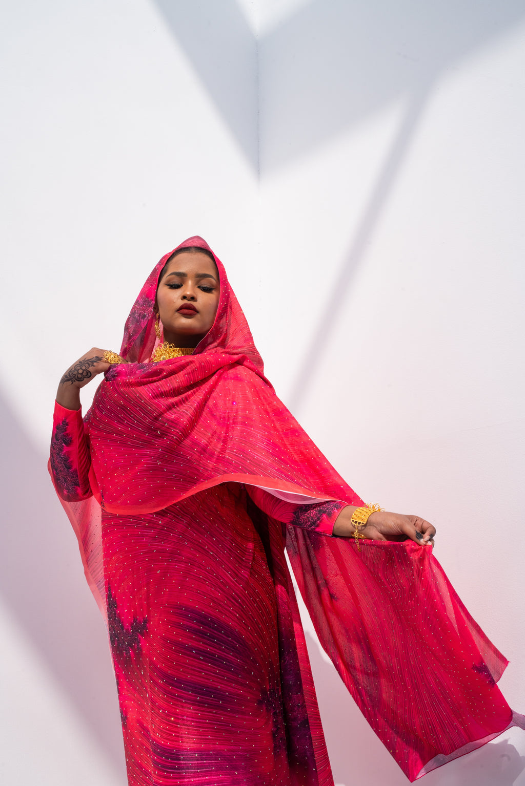 Burgundy Splash Toub