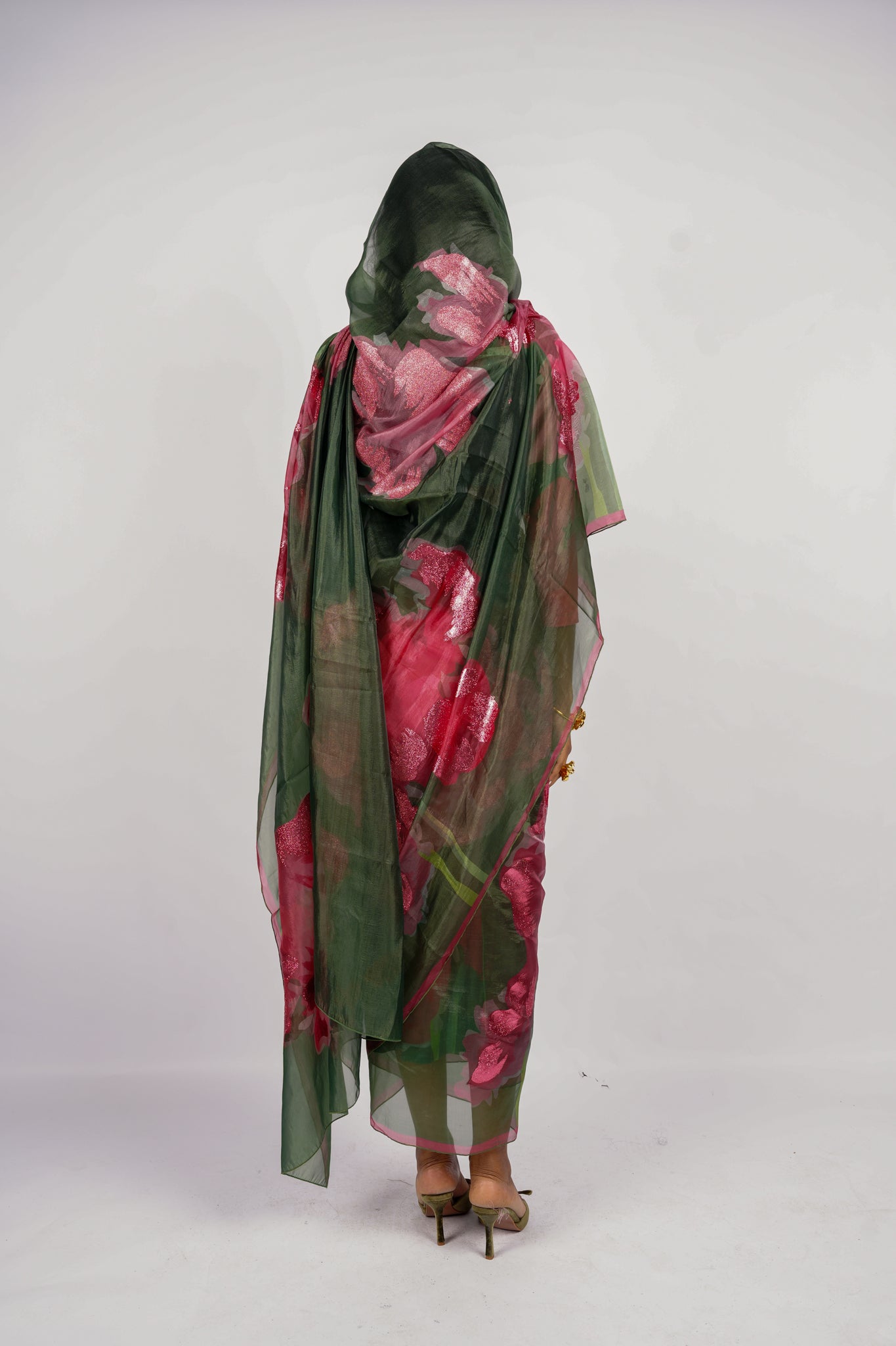 Rosewood veil
