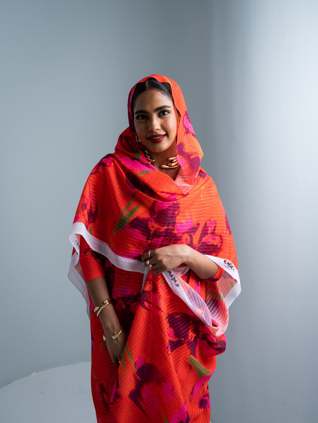 Bright orange flora Toub